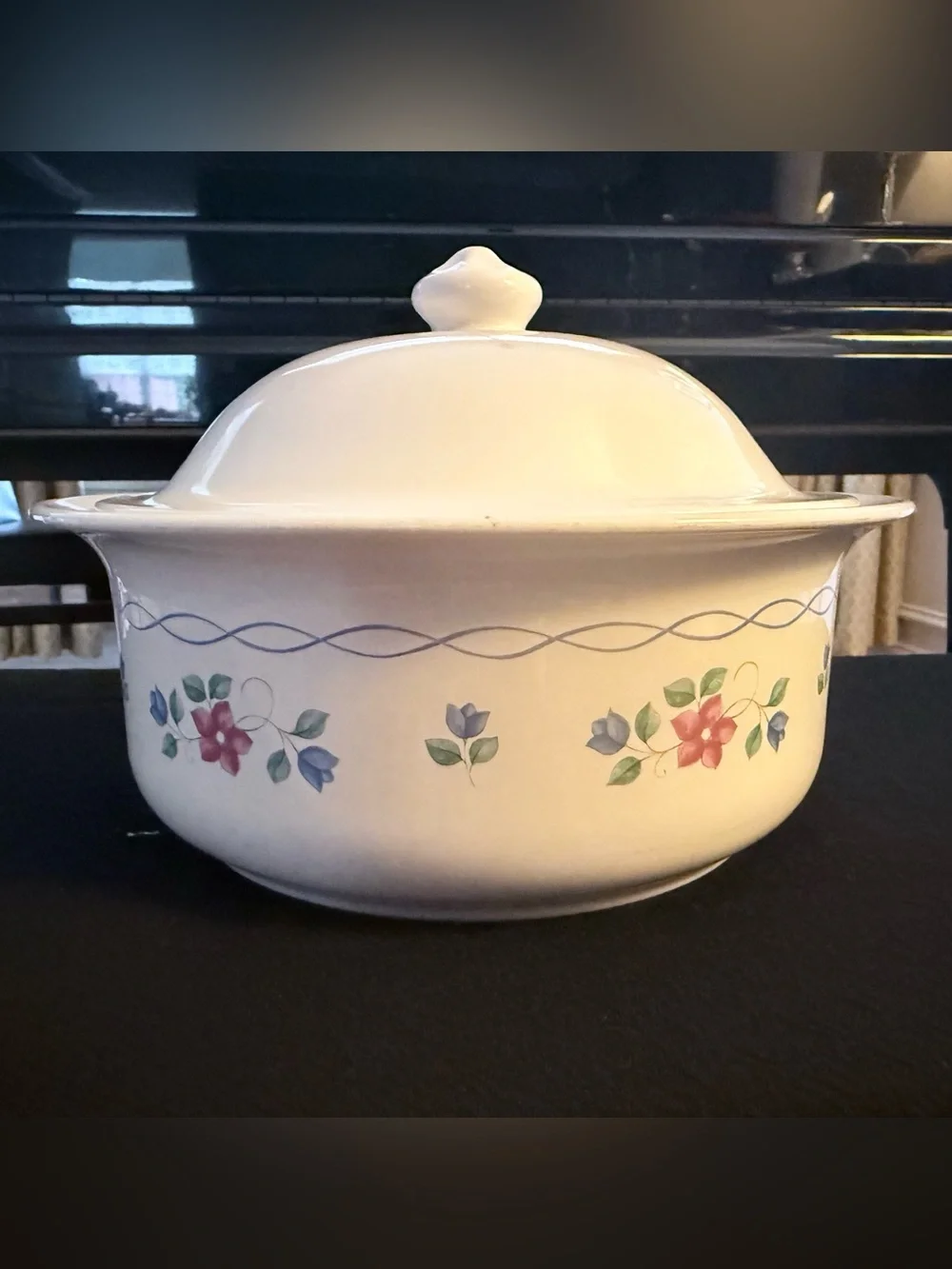 Vintage Pfaltzgraff Bonnie Brae 2 Qt Covered Stoneware Casserole Dish